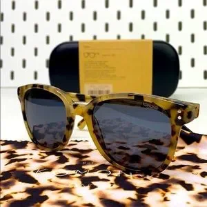 KOMONO Renee Ivory Demi Sunglasses (NEW) tan brown tortoise KOMONO Sunglasses NEW Women main image 2